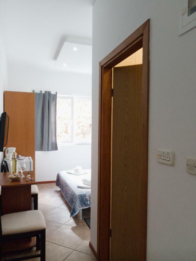 Kiara Room - Self Check In Mokošica Exteriér fotografie